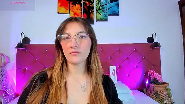 Ruth harvey  online show from February 3, 1:38 pm