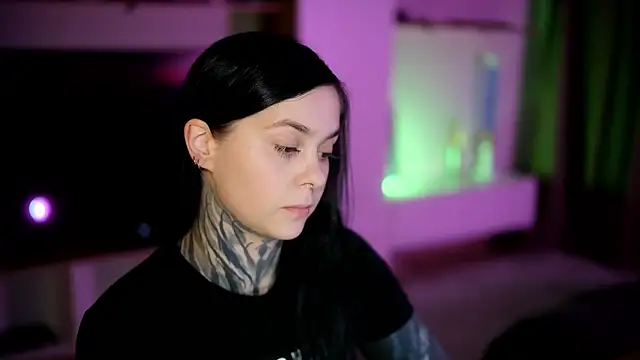 Snapshot of AcidPie chatting on October 9, 8:02 pm AcidPie online show from October 9, 8:02 pm