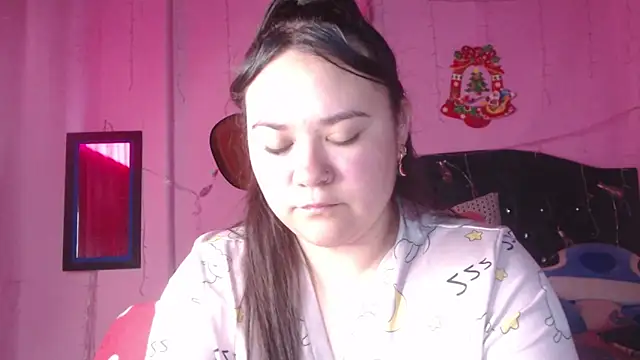 NikkiRous  online show from October 11, 4:31 pm