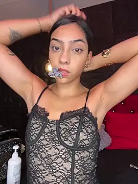 Snapshot of Ema_azel chatting on September 19, 3:22 pm Ema azel online show from September 19, 3:22 pm