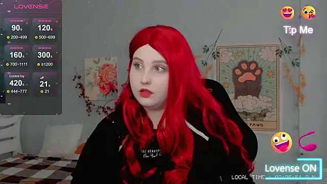 Snapshot of Crystal_Chris chatting on October 19, 11:01 am Crystal Chris online show from October 19, 11:01 am