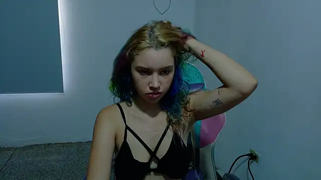 WandaDoll online show from February 5, 12:19 pm