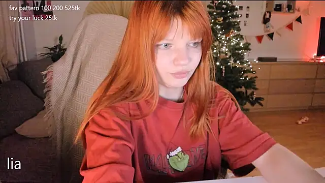 lil lia online show from December 19, 9:40 pm