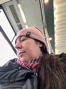 eveangelll online show from March 1, 6:57 am