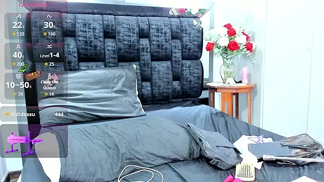 Arianna Jones1 online show from November 13, 11:48 pm