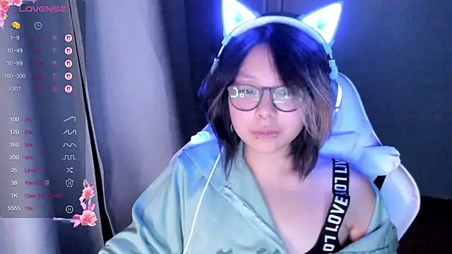 maydaykimmy online show from November 17, 9:48 pm