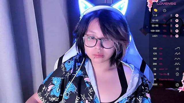 Snapshot of maydaykimmy chatting on October 9, 9:19 pm maydaykimmy online show from October 9, 9:19 pm