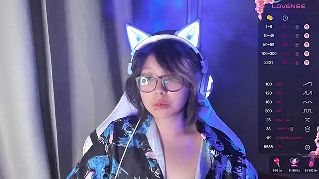 Snapshot of maydaykimmy chatting on September 22, 9:24 pm maydaykimmy online show from September 22, 9:24 pm