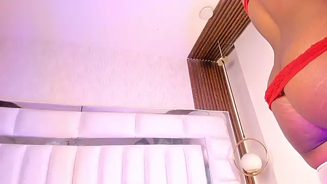 im tyra online show from March 5, 5:03 am