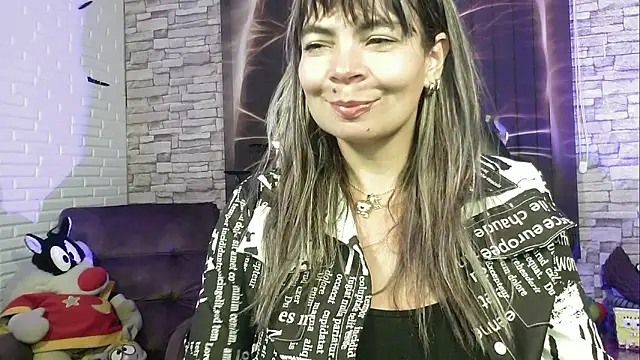 charlotedoll online show from September 11, 4:02 am