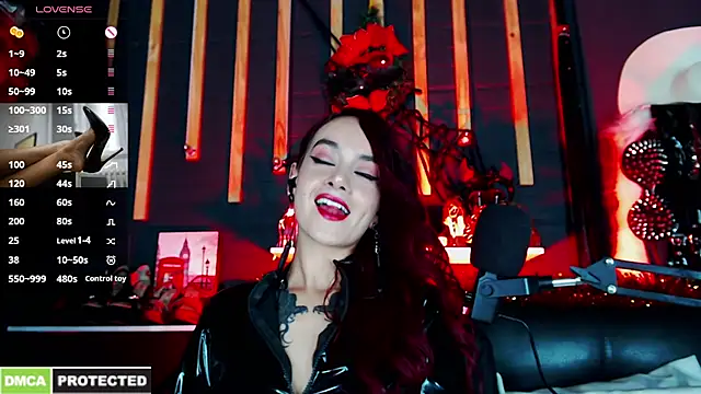 Liilith goddess  online show from December 15, 4:18 am