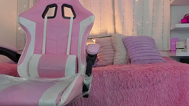 veronicaxx69 online show from November 13, 2:32 am