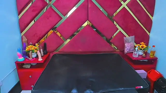 Sweet Annyy online show from December 5, 1:01 pm