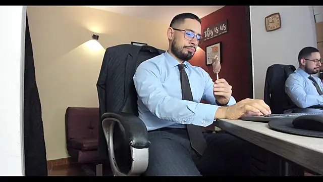 pleasurecompany online show from January 16, 4:19 am