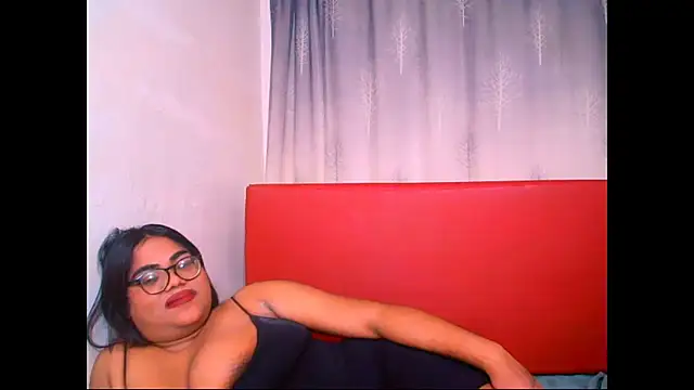 Snapshot of Indian_Lola00 chatting on September 15, 6:26 pm Indian Lola00 online show from September 15, 6:26 pm