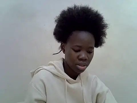 hey its andreana online show from October 4, 10:54 am