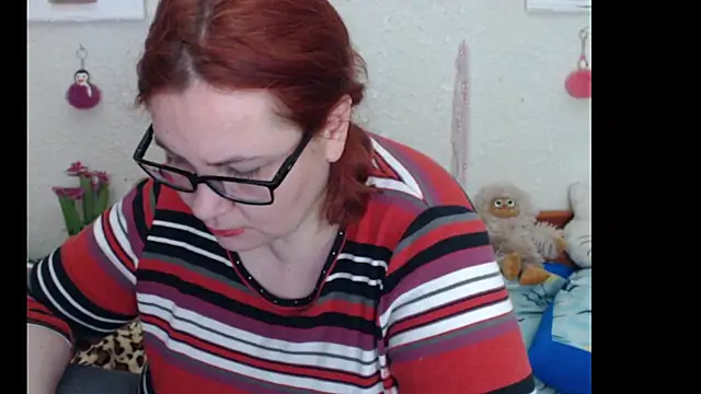 PlayfullMature online show from December 5, 2:22 am