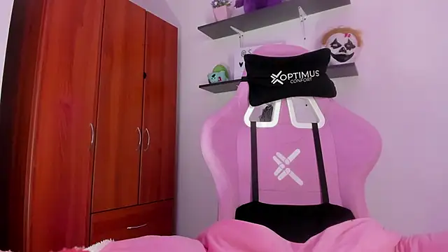 saralolo420 online show from October 27, 11:54 pm