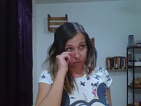 charlott ponce online show from October 18, 5:32 am