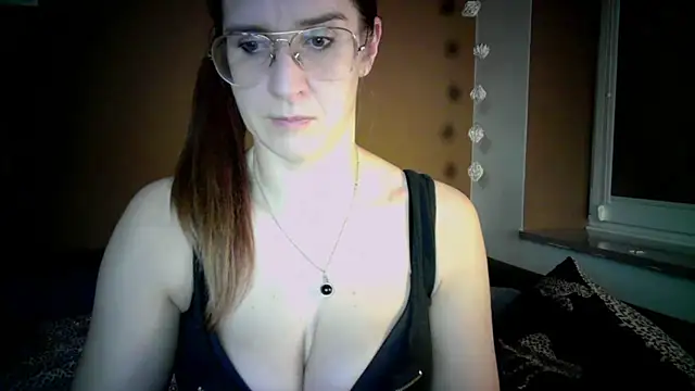 KayaRose online show from October 20, 3:37 pm