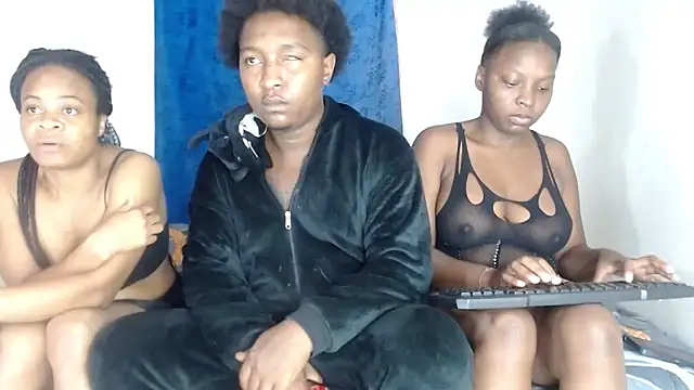 sexxxtreeme  online show from February 15, 10:53 pm