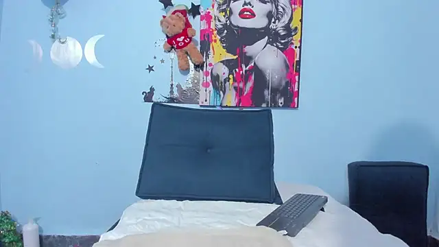  luna  sweet  online show from October 25, 1:57 am