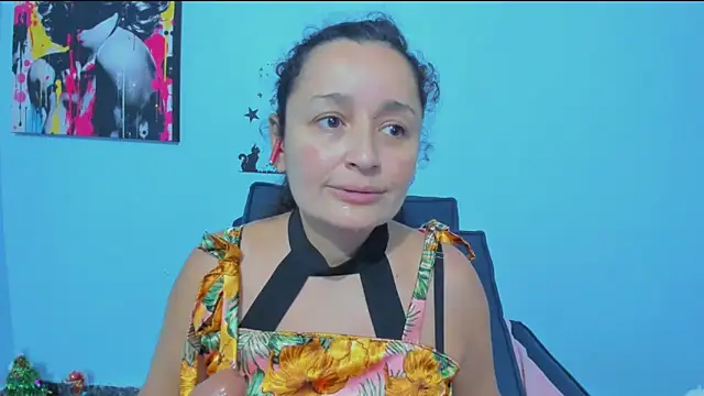  luna  sweet  online show from March 2, 5:08 am