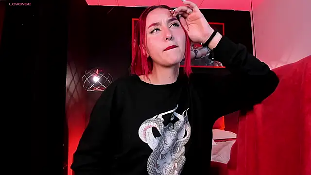 Megan wolf1  online show from November 23, 4:15 am