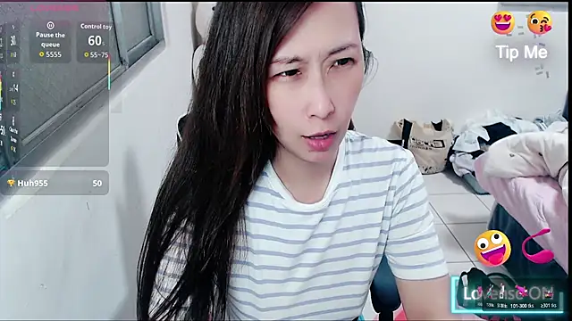 aFanny online show from February 26, 3:33 pm