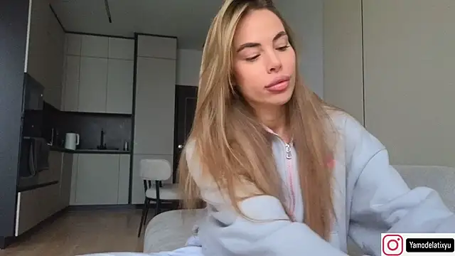 diffgirls2 online show from December 3, 10:17 am