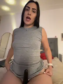 alessandra-a online show from December 21, 4:17 am