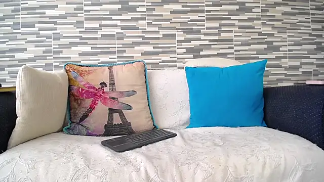 VioletaGomezCo online show from October 5, 2:00 pm