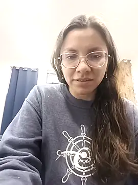 karlamorris  online show from September 19, 1:43 pm