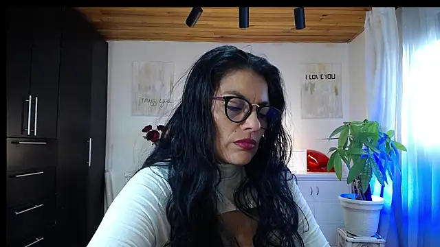 Lust Mom41 online show from October 2, 8:58 pm