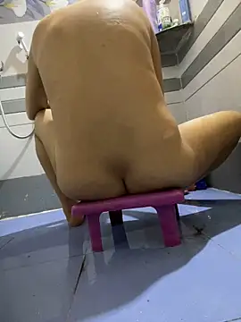 samayra124 online show from November 1, 8:29 am