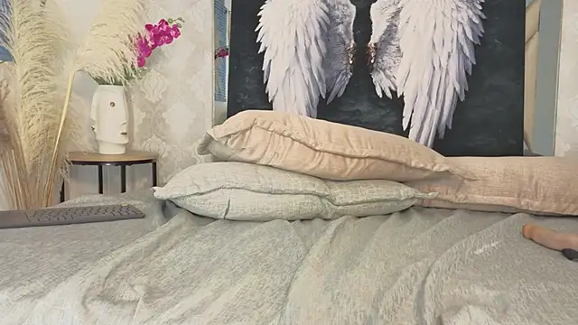 andre20a31 online show from February 18, 5:50 am