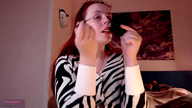 VanessaLincum online show from November 24, 7:10 am