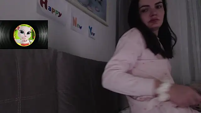  JustmeHere  online show from February 1, 8:51 pm