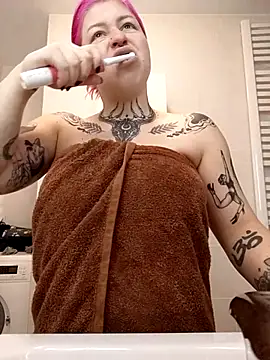 divine eve online show from October 5, 1:16 pm