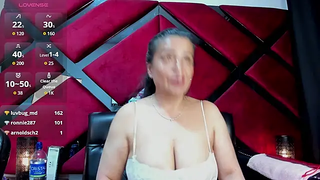 Kendra-Foxxy online show from December 16, 4:18 am