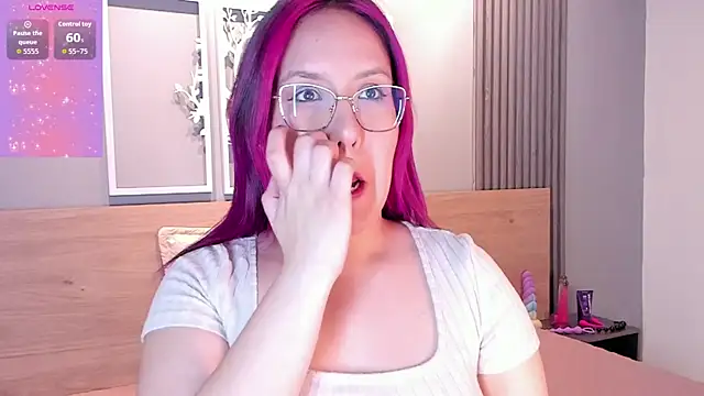 sweet--emily online show from November 30, 3:54 am