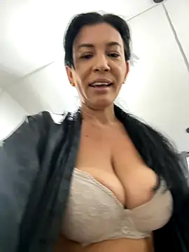 Angel Perv online show from October 31, 11:14 am