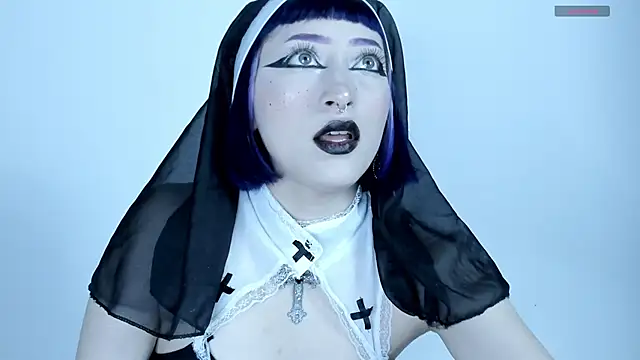 BlueBerry     online show from October 12, 6:49 am