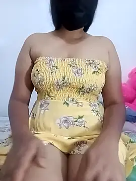 SLZAARA online show from November 5, 8:14 pm