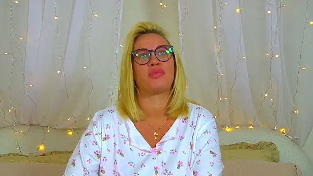 MariaNeumann online show from February 23, 6:29 pm