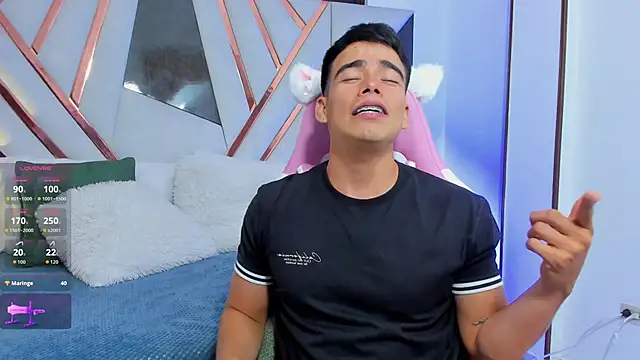 its liam18 online show from October 12, 2:36 am