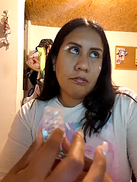 KasiaVenus  online show from December 18, 4:17 am