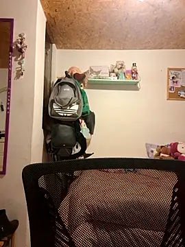 KasiaVenus  online show from October 30, 3:53 am