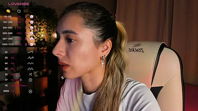 DarlaLike online show from September 19, 4:00 am