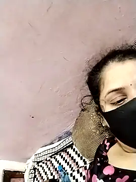 Snapshot of khanZaadii chatting on September 19, 8:30 pm khanZaadii online show from September 19, 8:30 pm